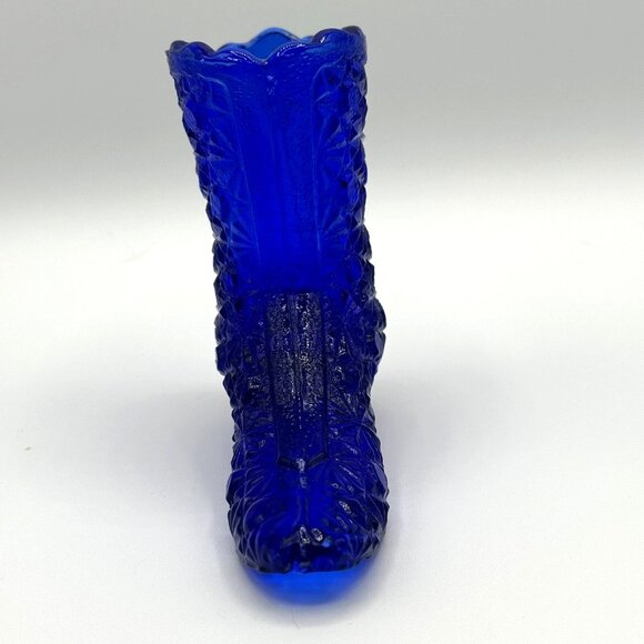 Fenton Cobalt Blue Glass Daisy & Button Flowered Victorian Boot 4" Tall Vintage - Picture 2 of 5